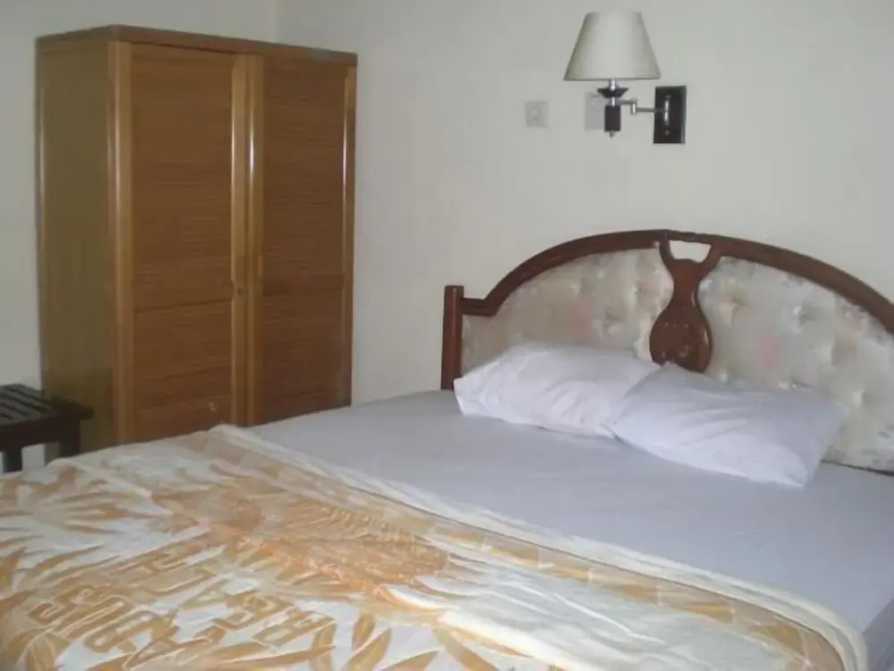 Standard Double room with balcony (full double bed)