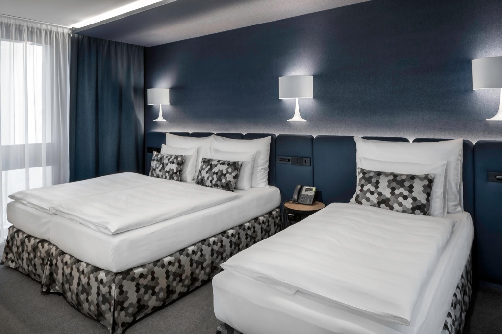 Superior Triple room