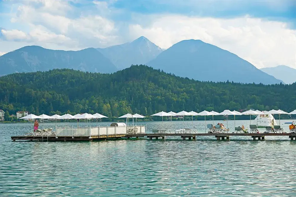 Beach & Waterfront