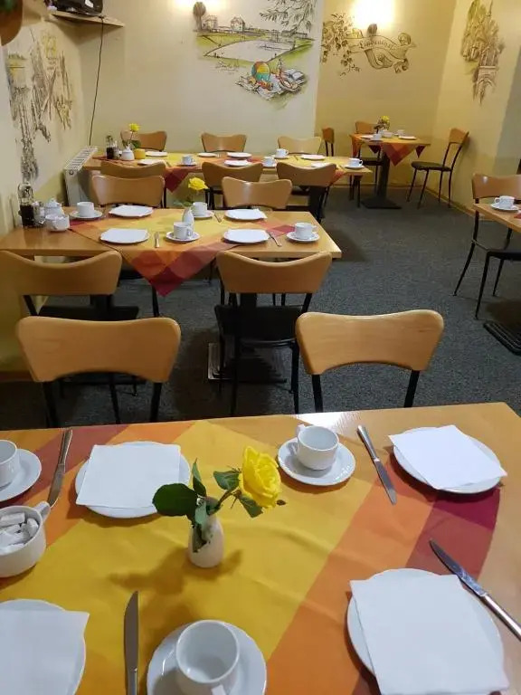 gallery_image_hidden_18