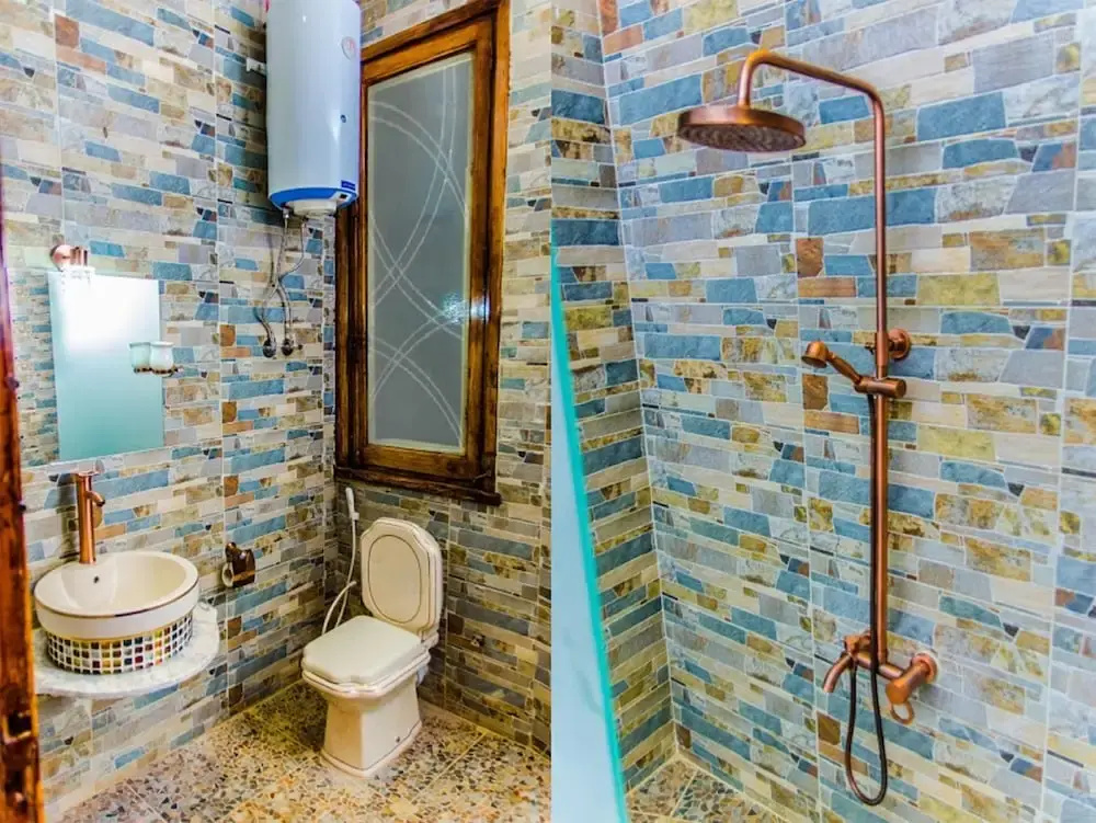 gallery_image_hidden_9