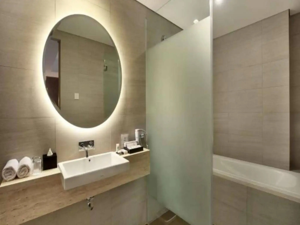 Swiss-Belinn Simatupang - Général