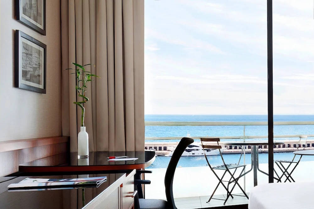 Riviera Marriott La Porte de Monaco - Chambres