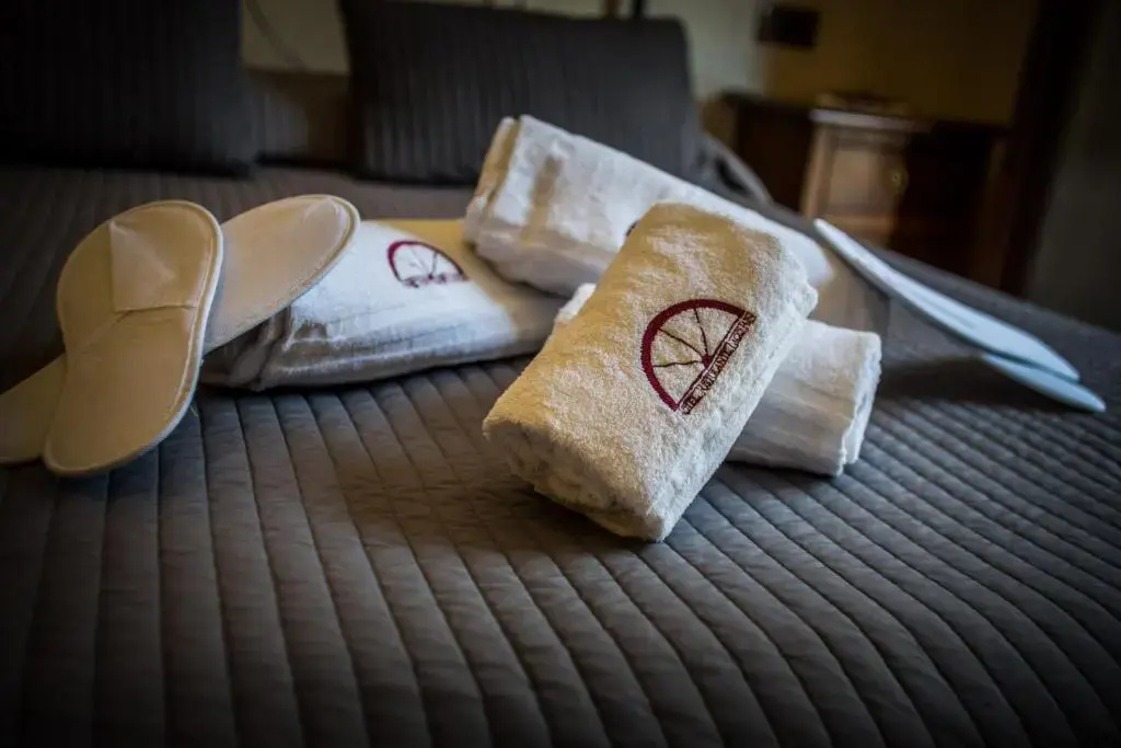Hotel Ristorante Lago Bin - Chambres