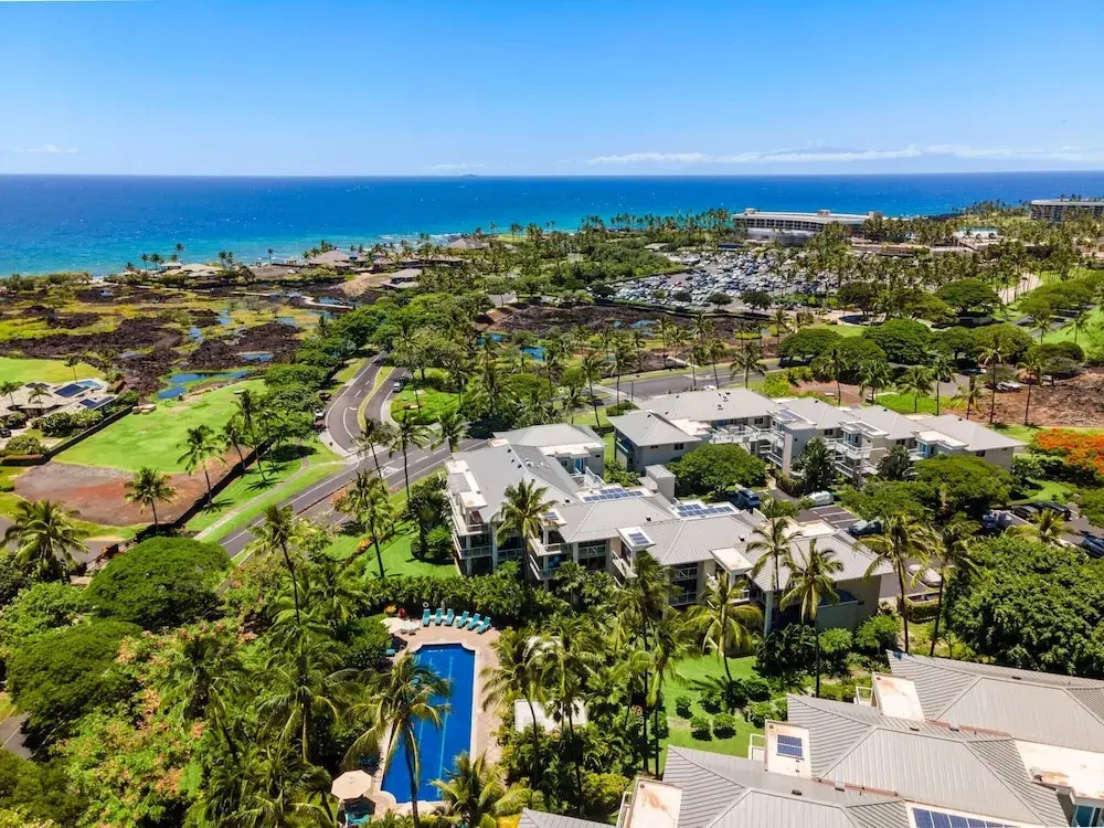 Resort Living in Waikoloa Pool, Lanai, Walk to Hilton - Vrkcv