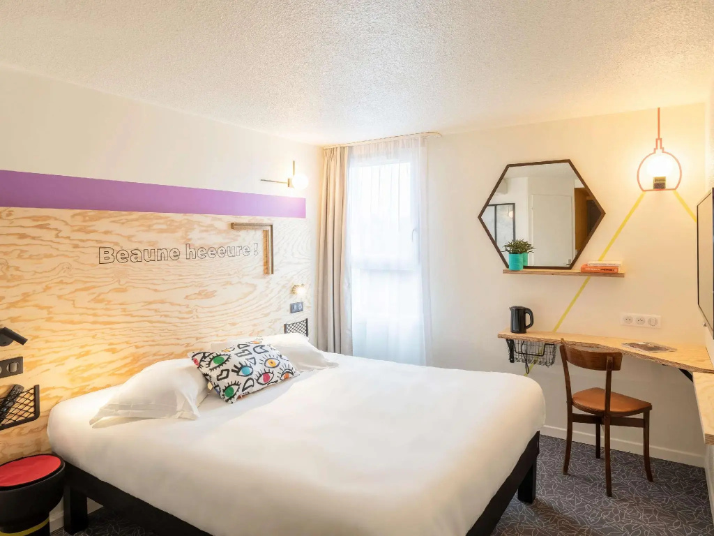 Standard Double room (full double bed)