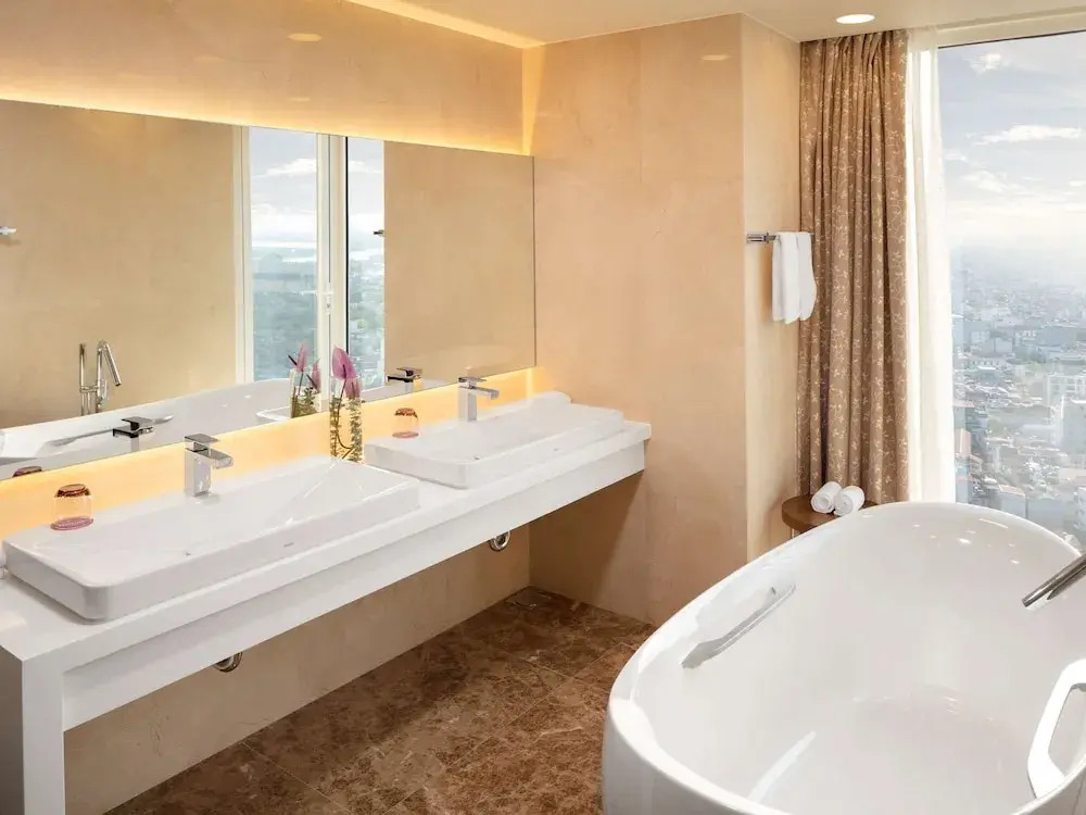 Люкс Presidential в Mercure Hai Phong