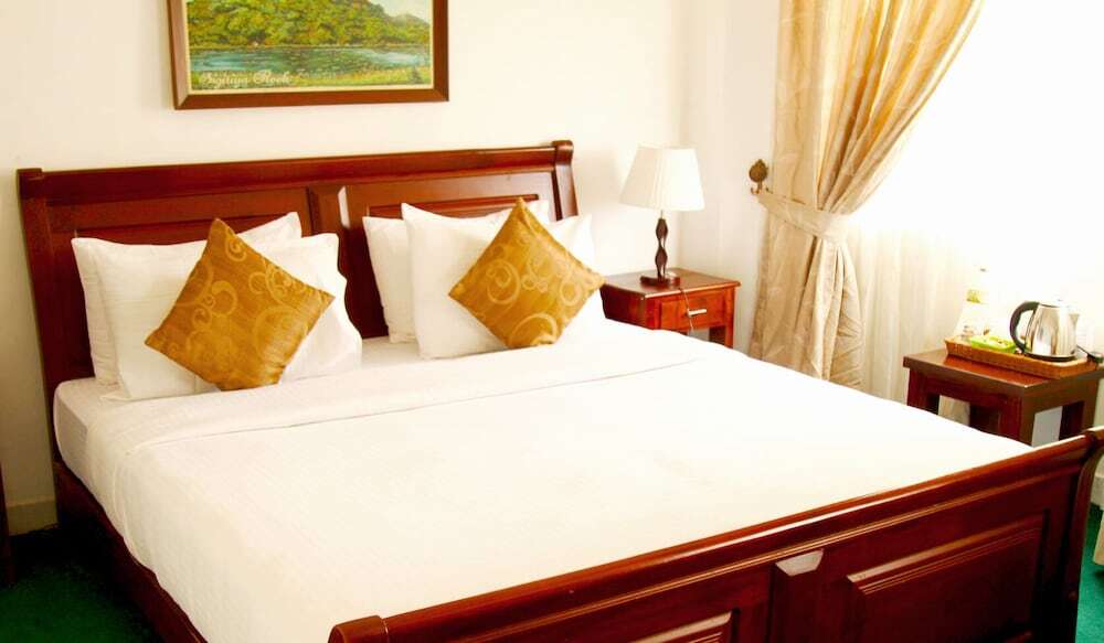 The Rock Hotel