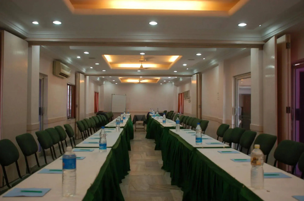 Hotel photo 12