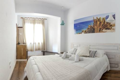 Hostal Ibiza - 4