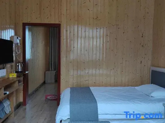 Triple Suite