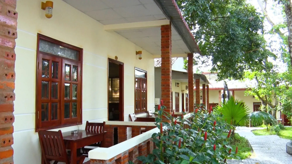 Balcony & Terrace