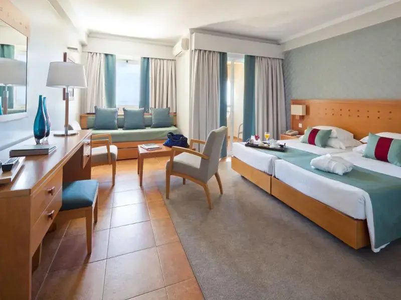Ozadi Altura Beach Resort - Chambres