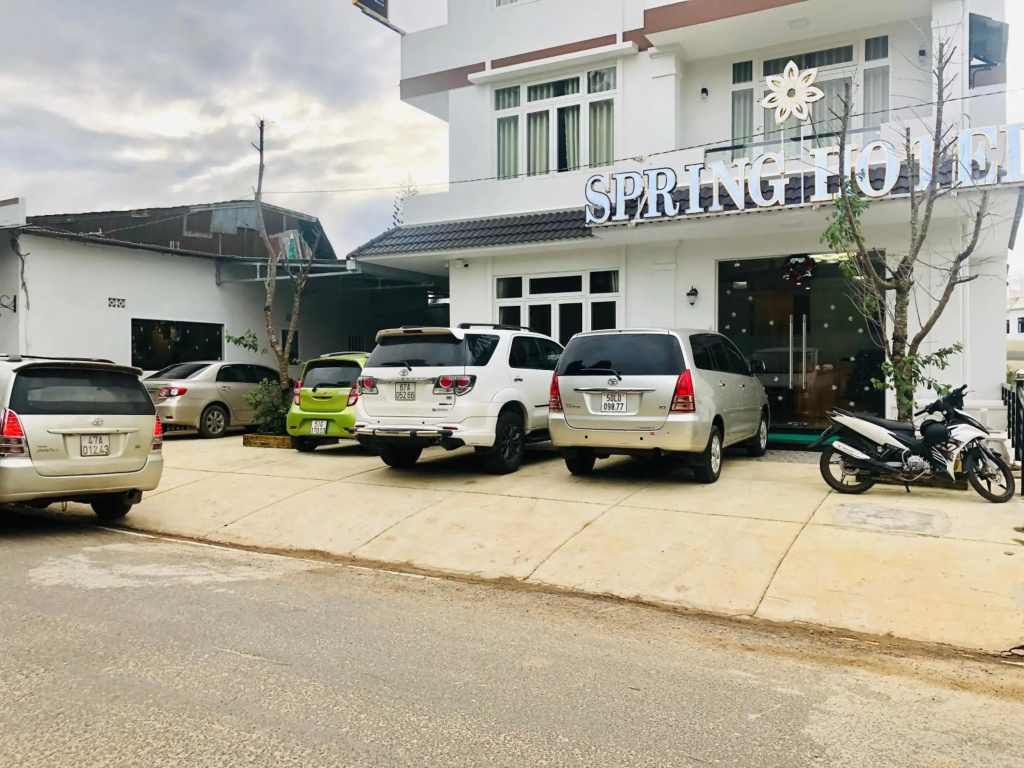 Spring Hotel