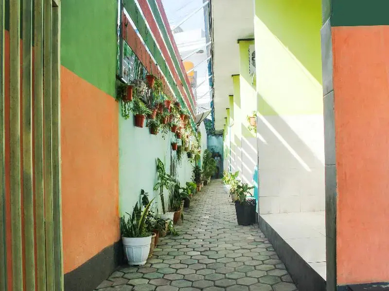 SPOT ON 91227 Al Bayt Syariah Guest House