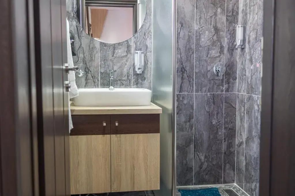 Deluxe Family Suite