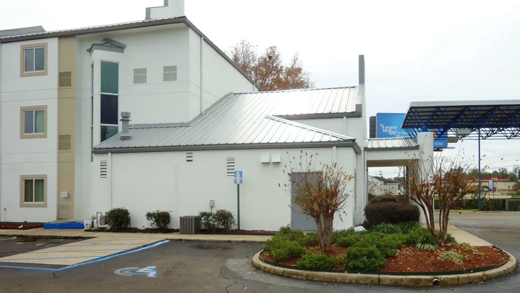 Motel 6 Jackson, MS