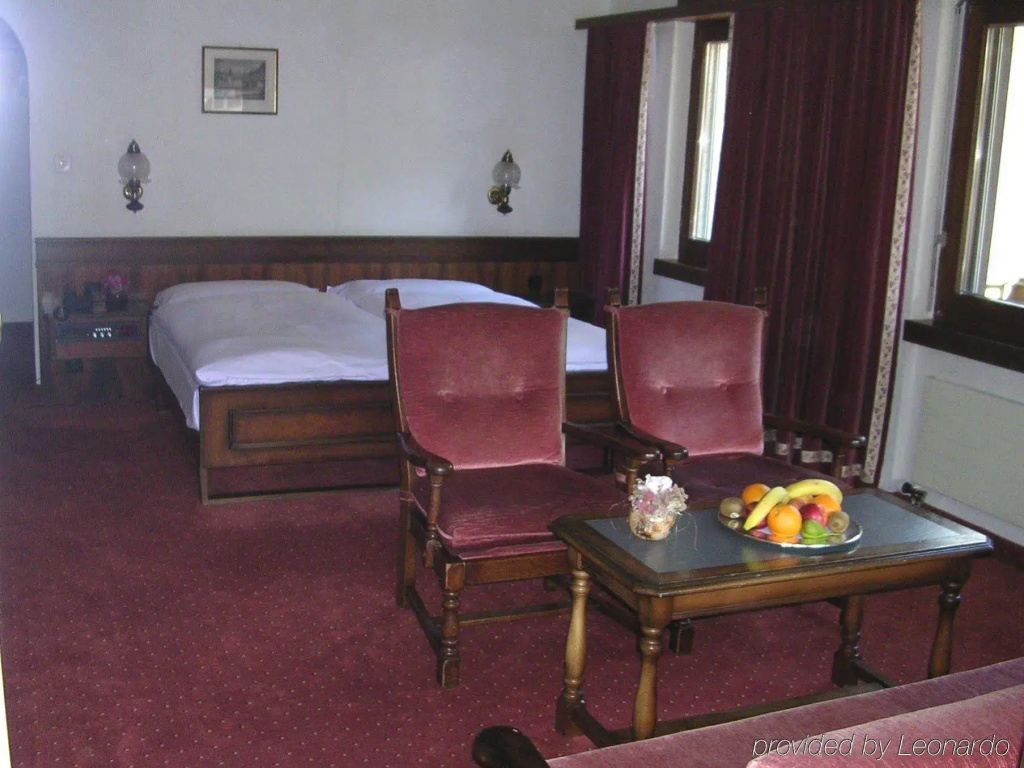 Hotel Astoria - 4