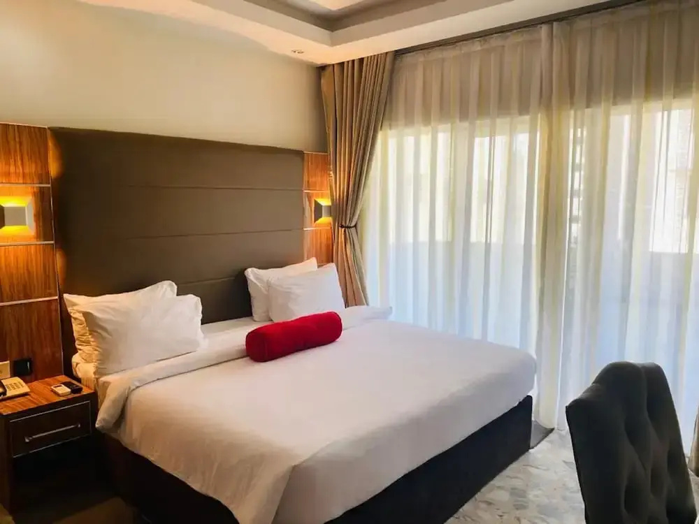 Deluxe room with balcony