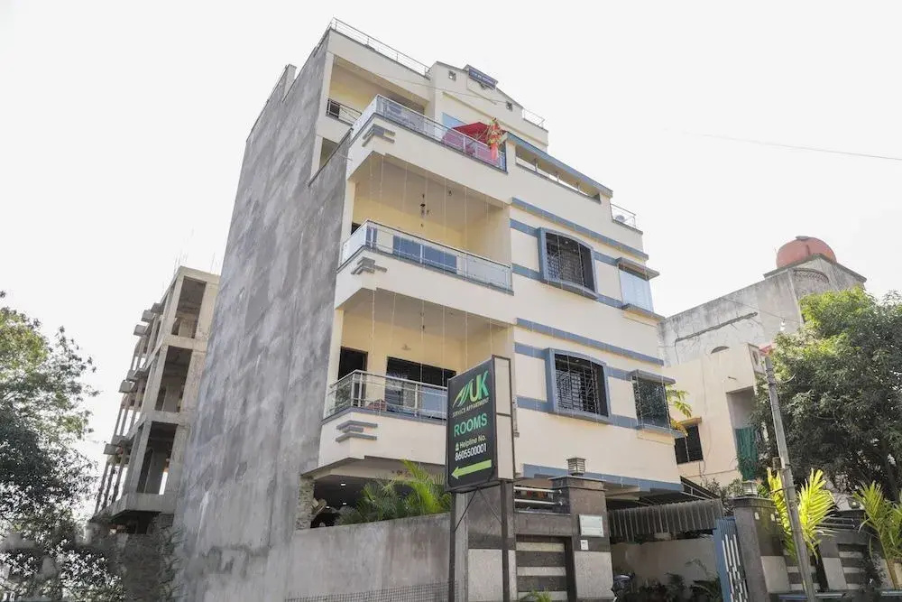 Uk Service Apartment by OYO Rooms
