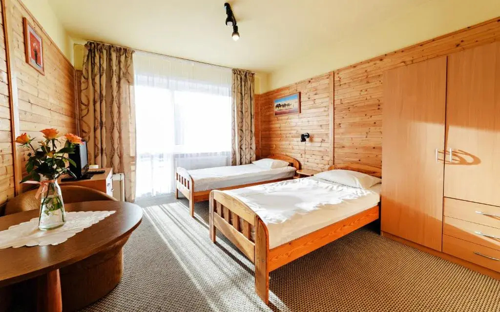 Standard Double room (twin beds)