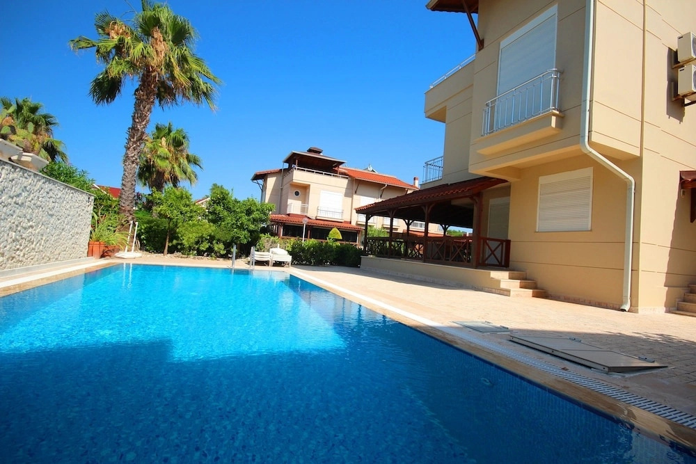 Paradise Town Villa Abel