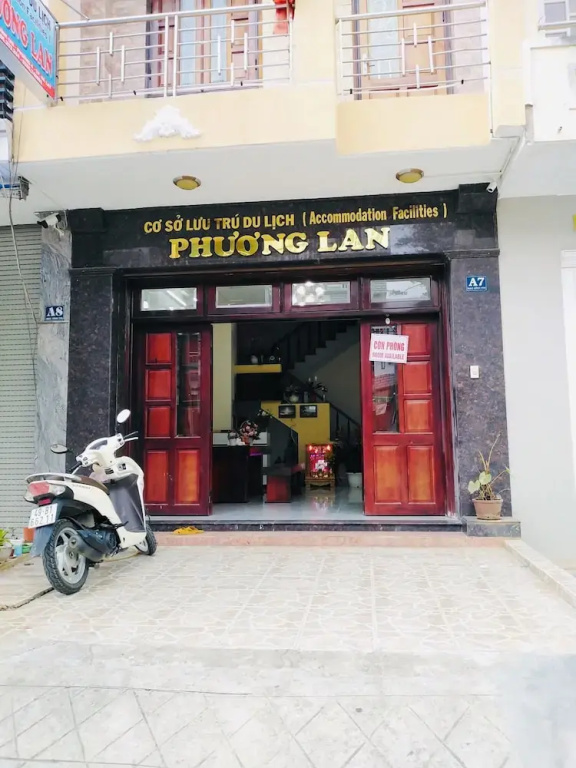 Phuong Lan Guesthouse