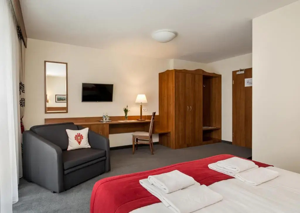 Superior Double room (full double bed)
