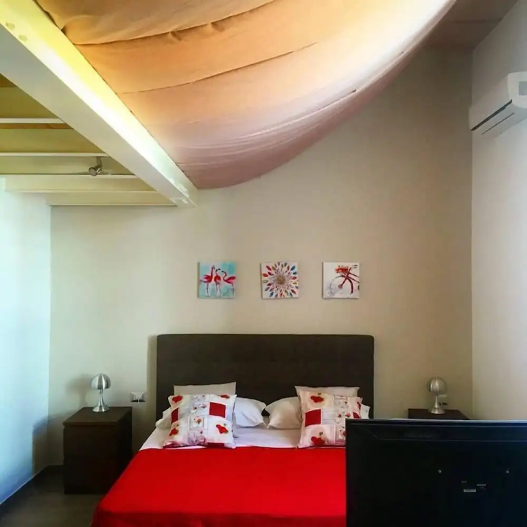 Classic Quadruple room with balcony