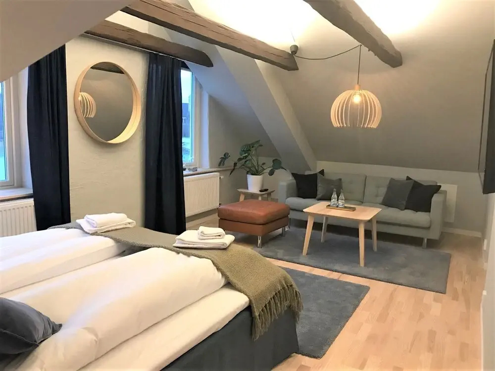 Hotell Bla Blom — 6
