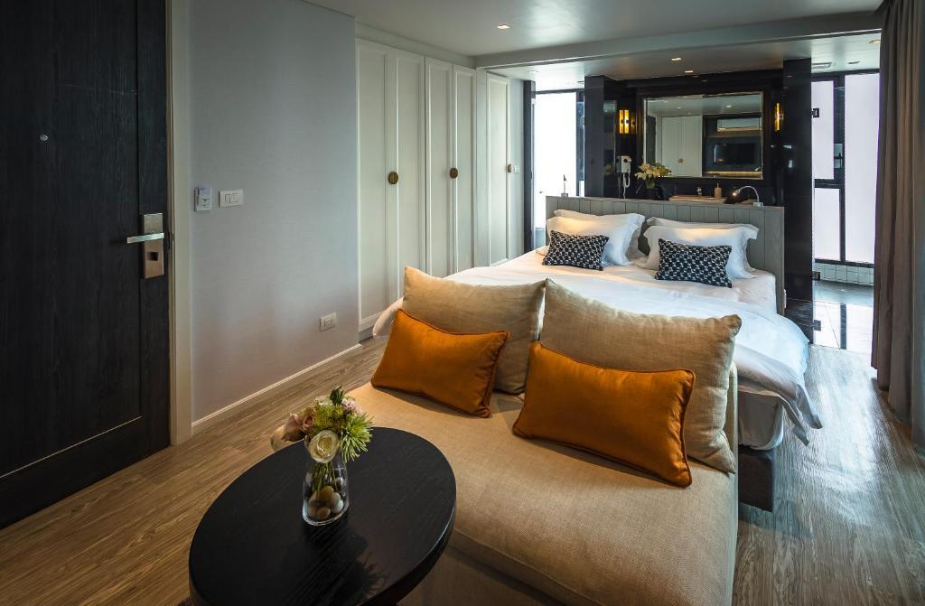 Двухместный номер Deluxe двуспальная кровать в Apartelle Jatujak Hotel