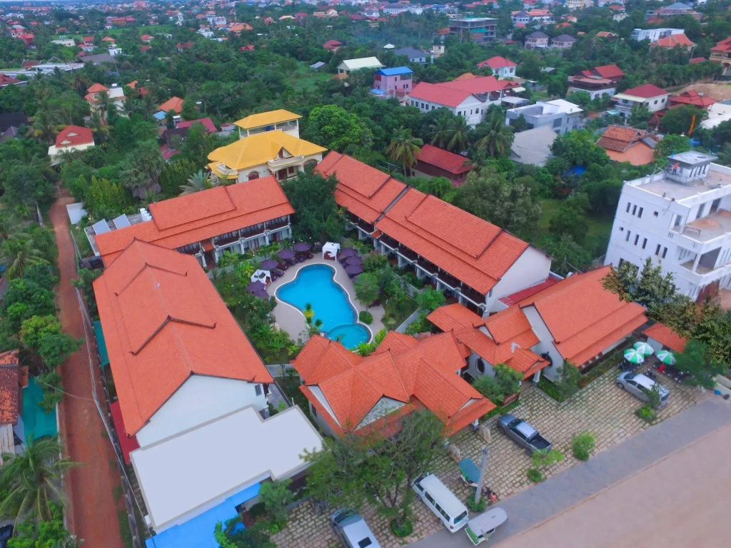 Spring Palace Resort Hotel