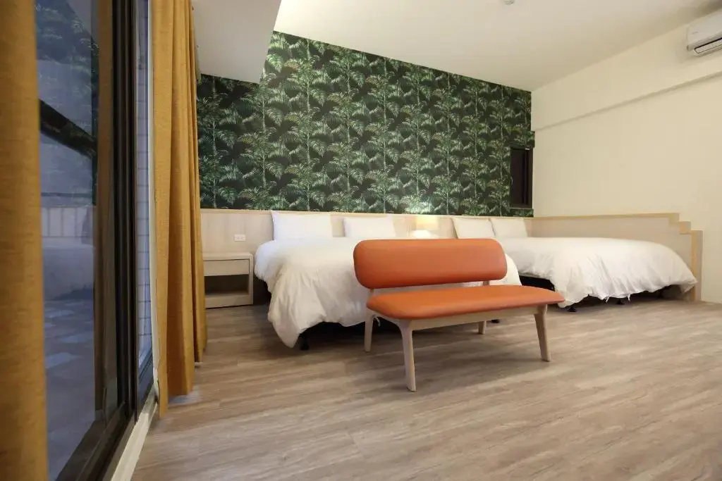Standard Quadruple room