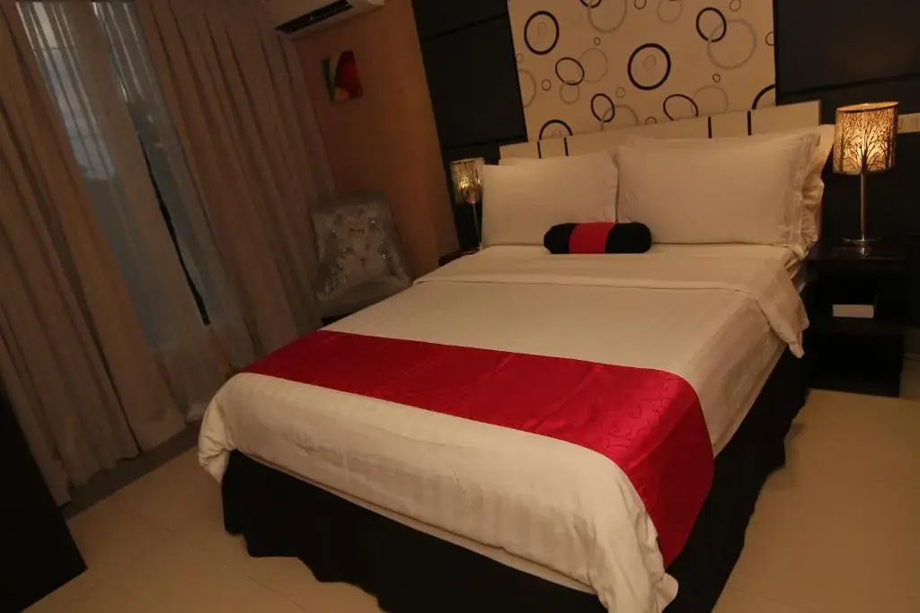 Eloisa Royal Suites - Chambres