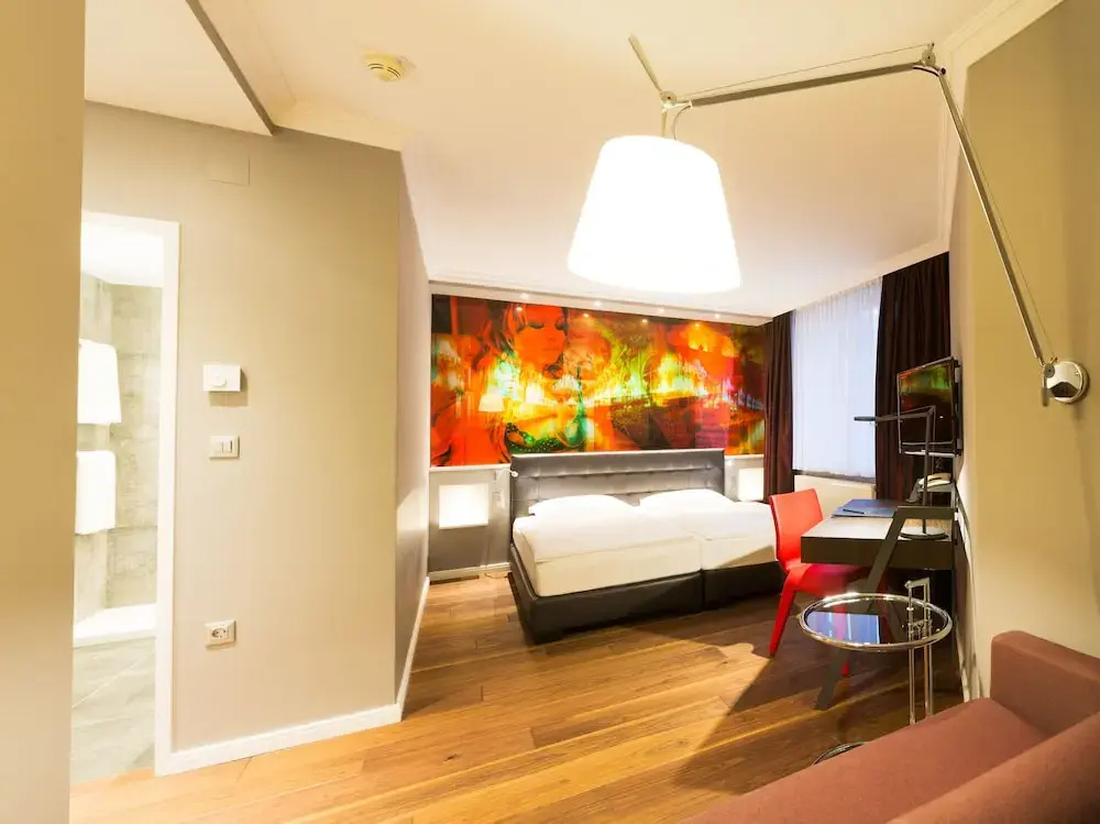 Deluxe Quadruple room with garden view