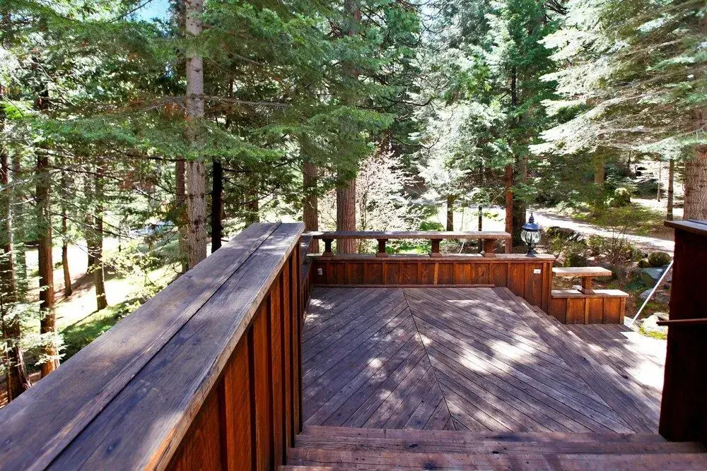 Yosemite Scenic Wonders - Fish Camp Area