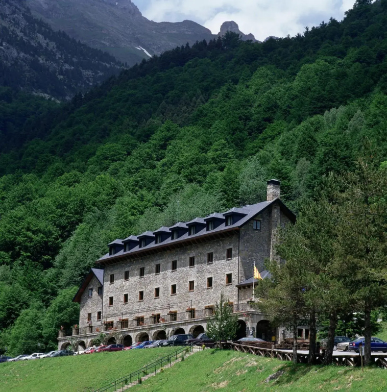 Parador De Bielsa - Chambres
