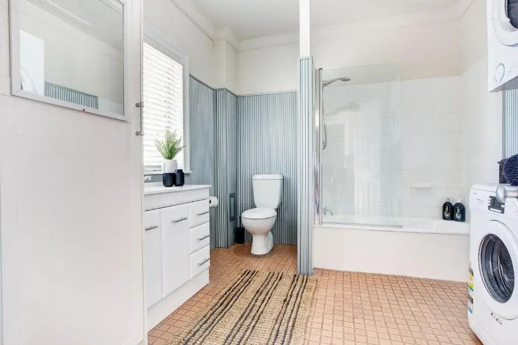 70 On Mortimer — фото 5