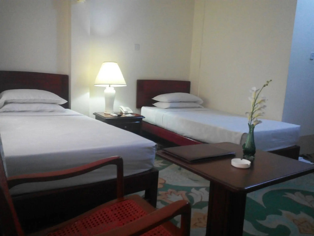 Eden Palace Hotel - Général