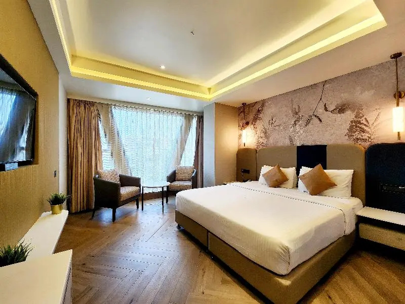 Premier room
