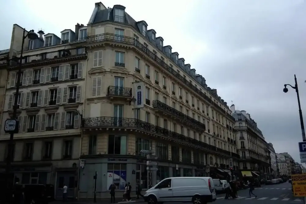 Lafayette Classic Parisian