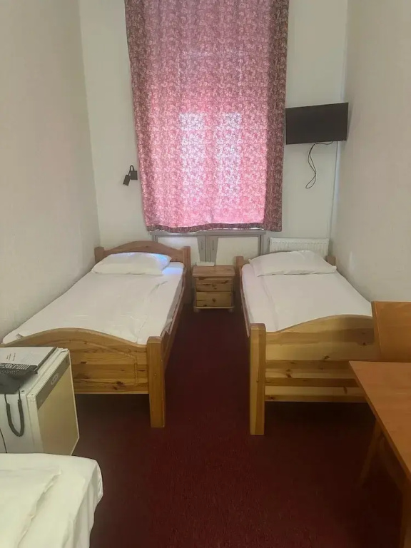Comfort room