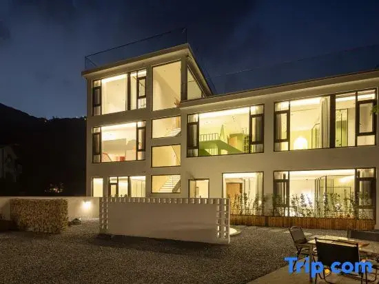 Secluded Paradise · NOOK Mountain Retreat · Helicopter-Accessed Luxury Villa