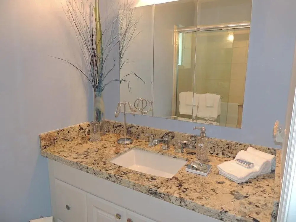 Aqua Mar Condos - Général