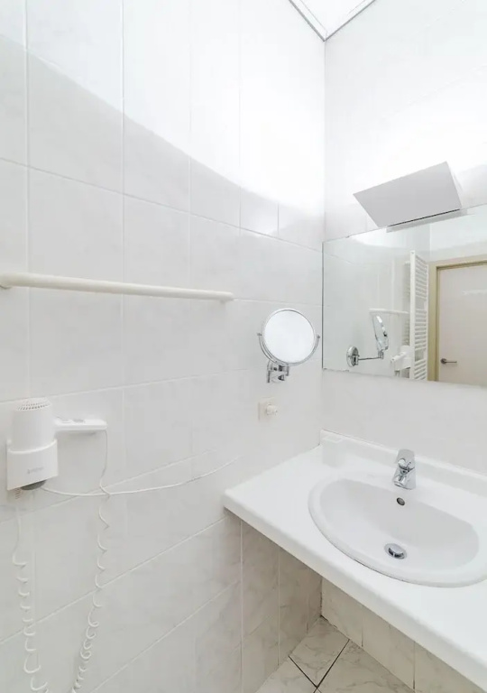 Superior Double room (full double bed)