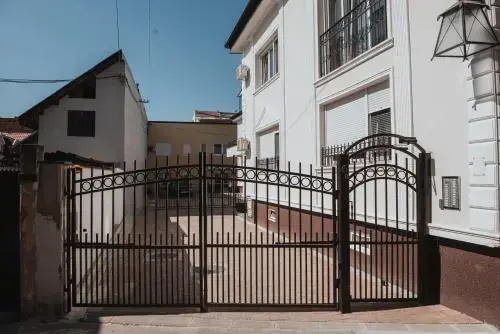 A6 Apartment