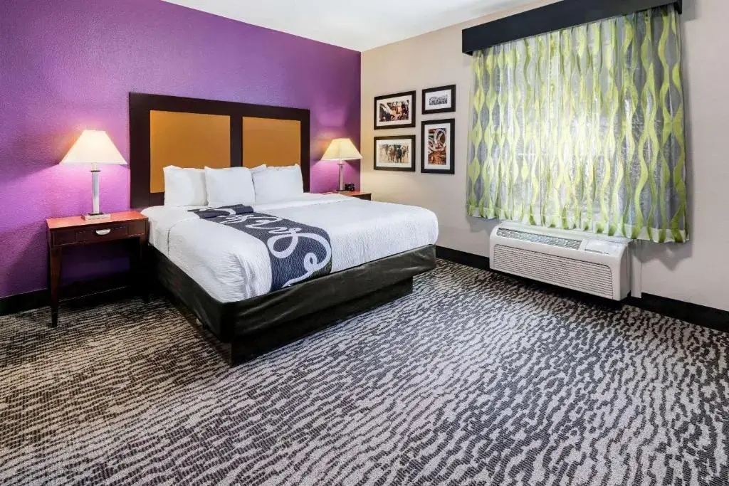 La Quinta Inn & Suites by Wyndham DFW Airport West - Bedford - Chambres