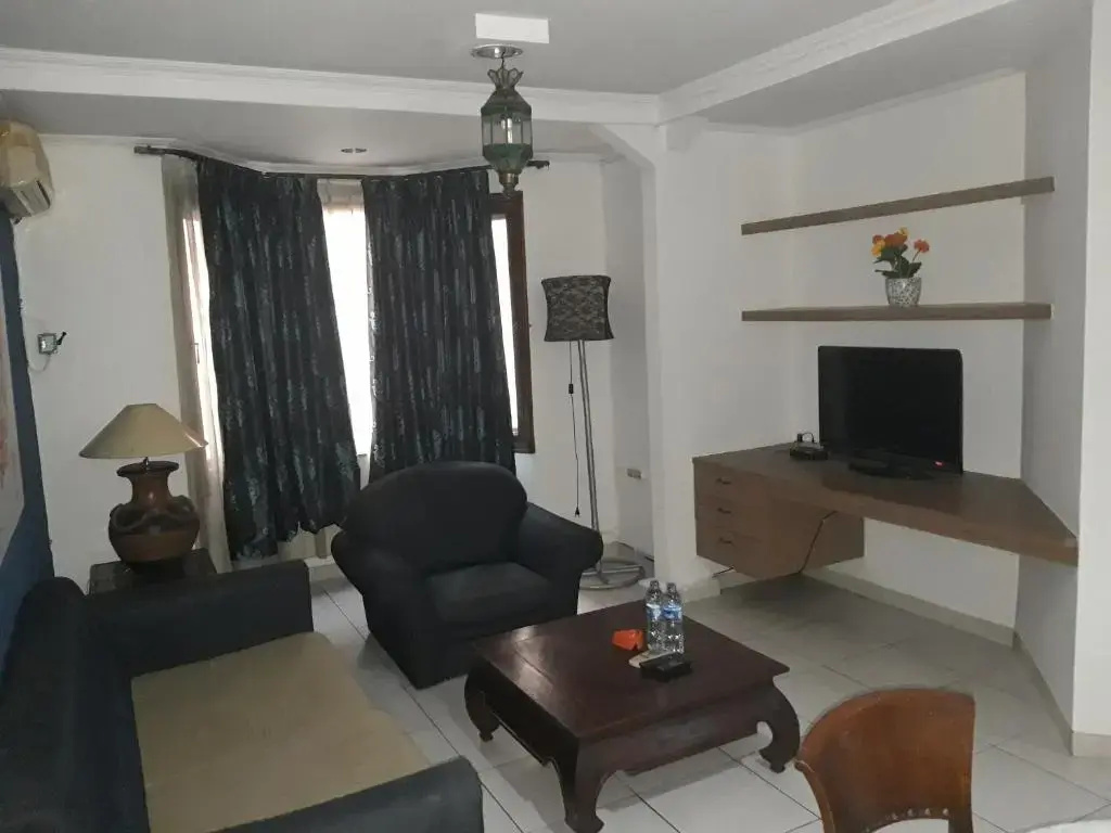 1 Bedroom Suite