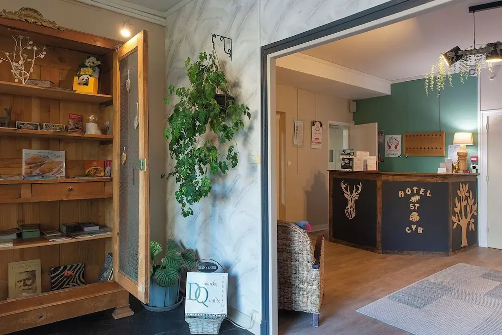 Voir la photo 2 — Hotel Saint Cyr