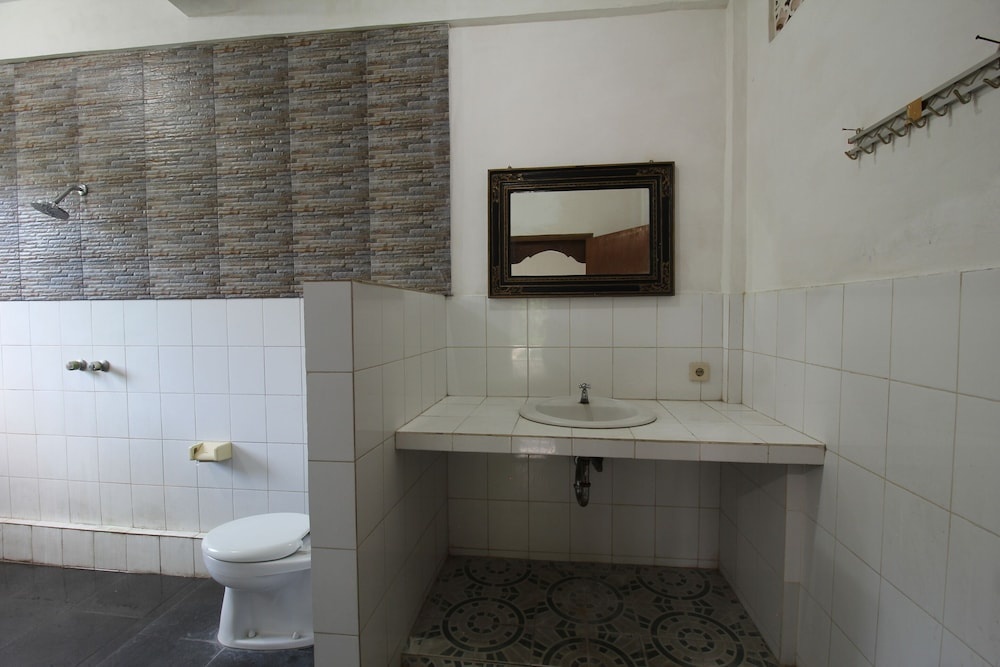 Отель Belvilla Ratna Resort Ubud PalaceNearUbud Palace в Убуде
